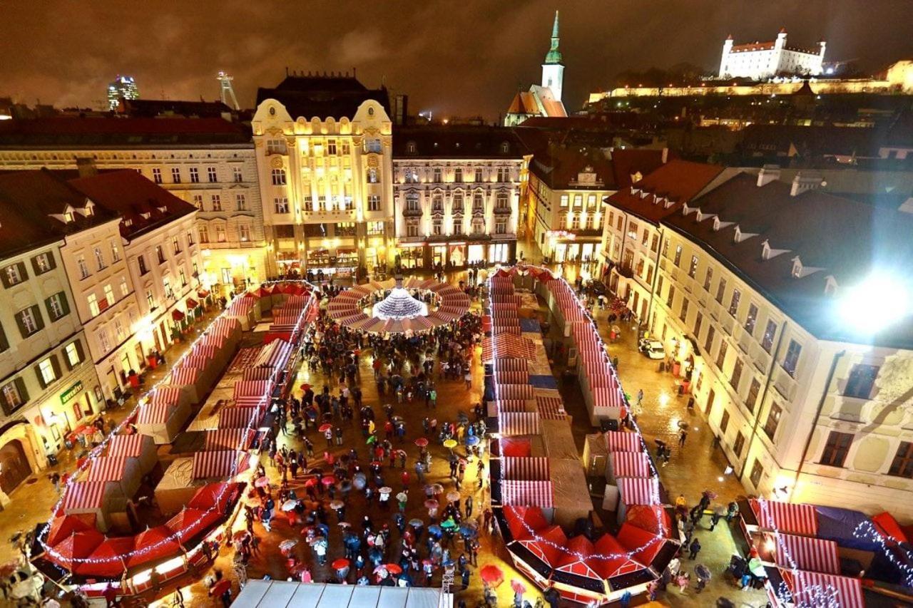 Cozy, Bright Room With Free Parking Bratislava Exterior photo